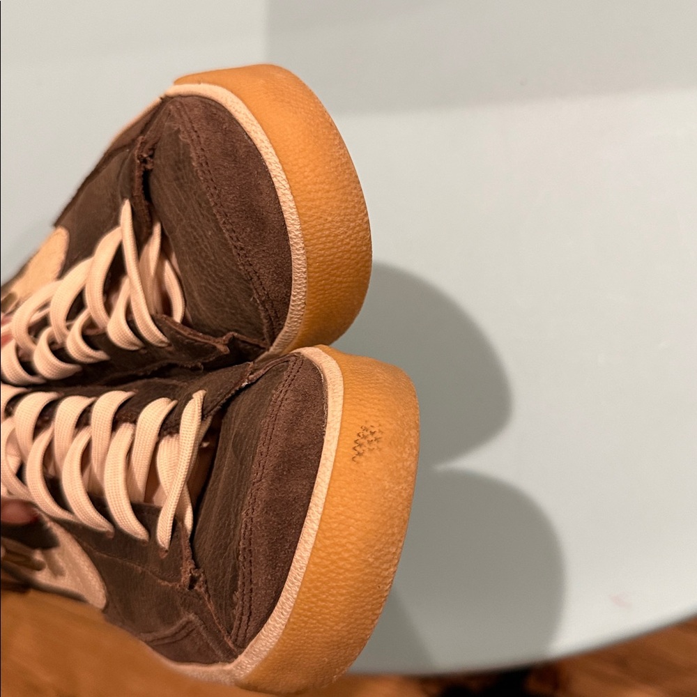 Nike High-Top - Picture 7 of 8